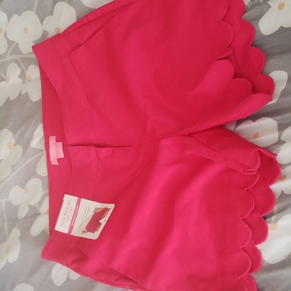 Shorts - Picture 2 of 5